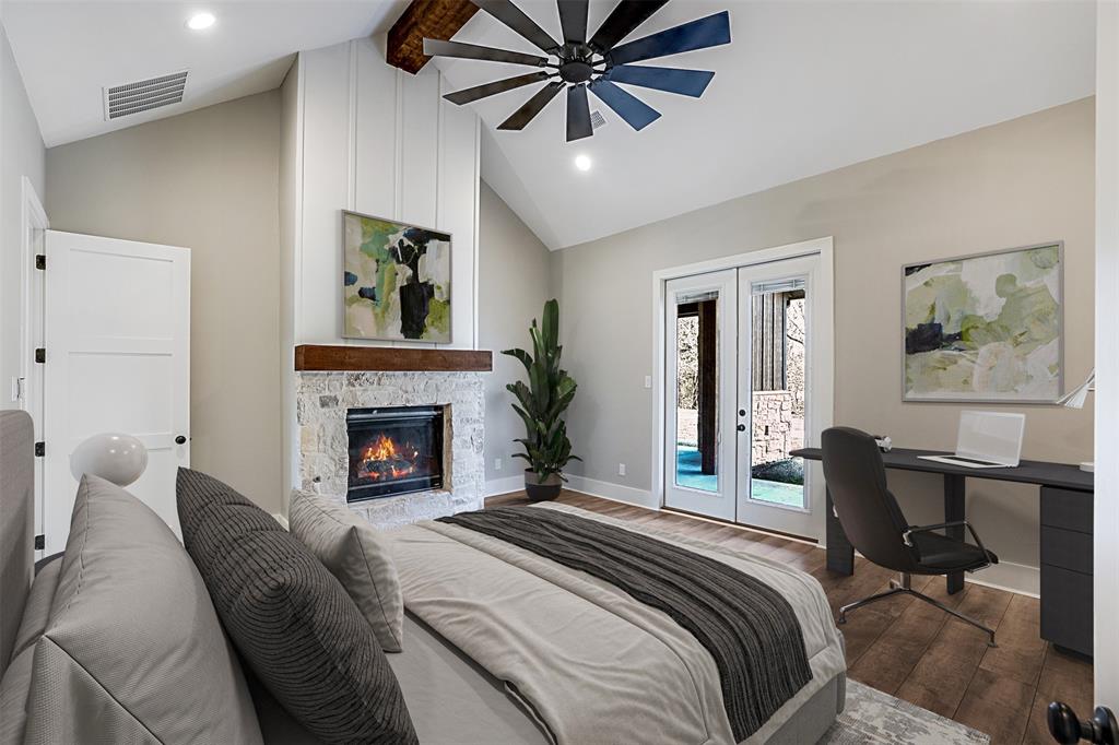 Waters Edge - Residential