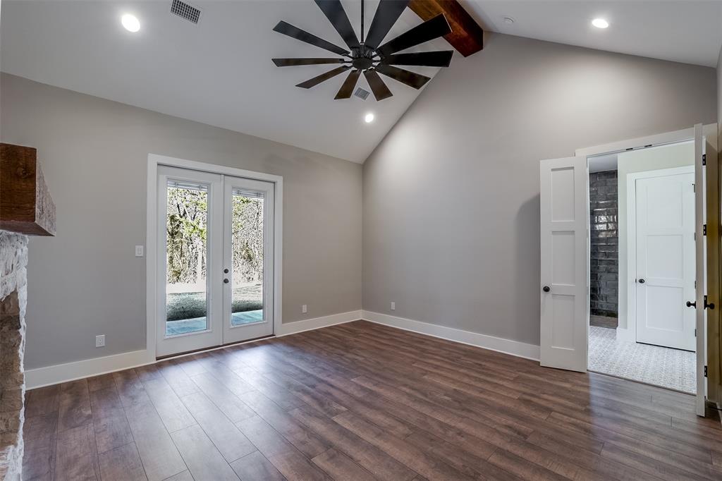 Waters Edge - Residential