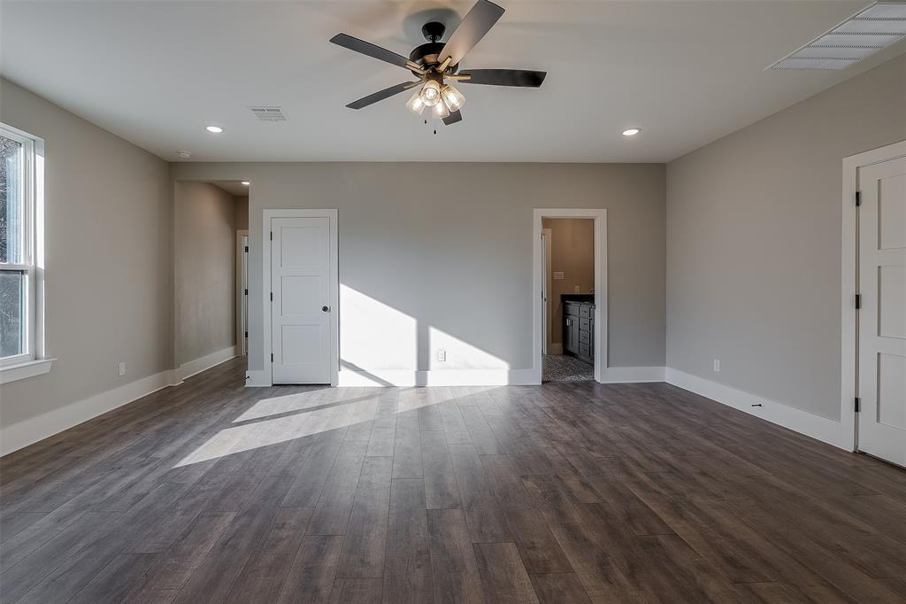 Waters Edge - Residential