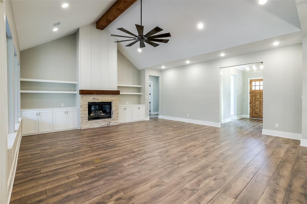 Waters Edge - Residential