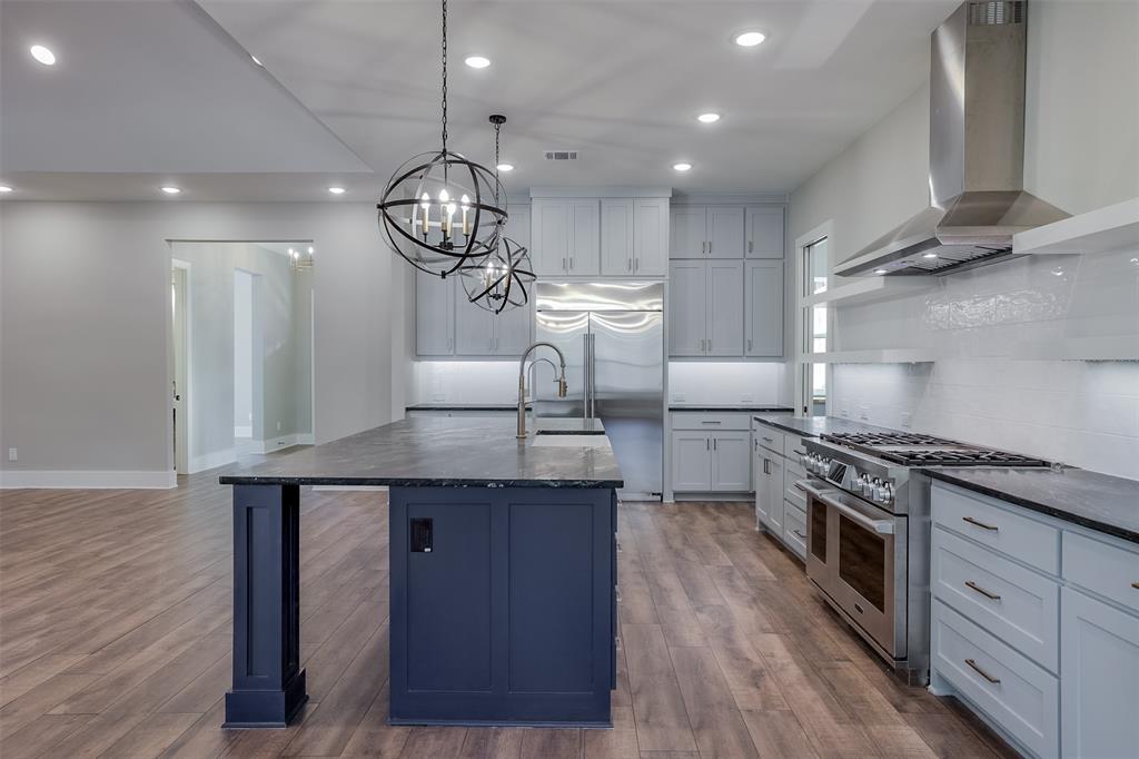 Waters Edge - Residential