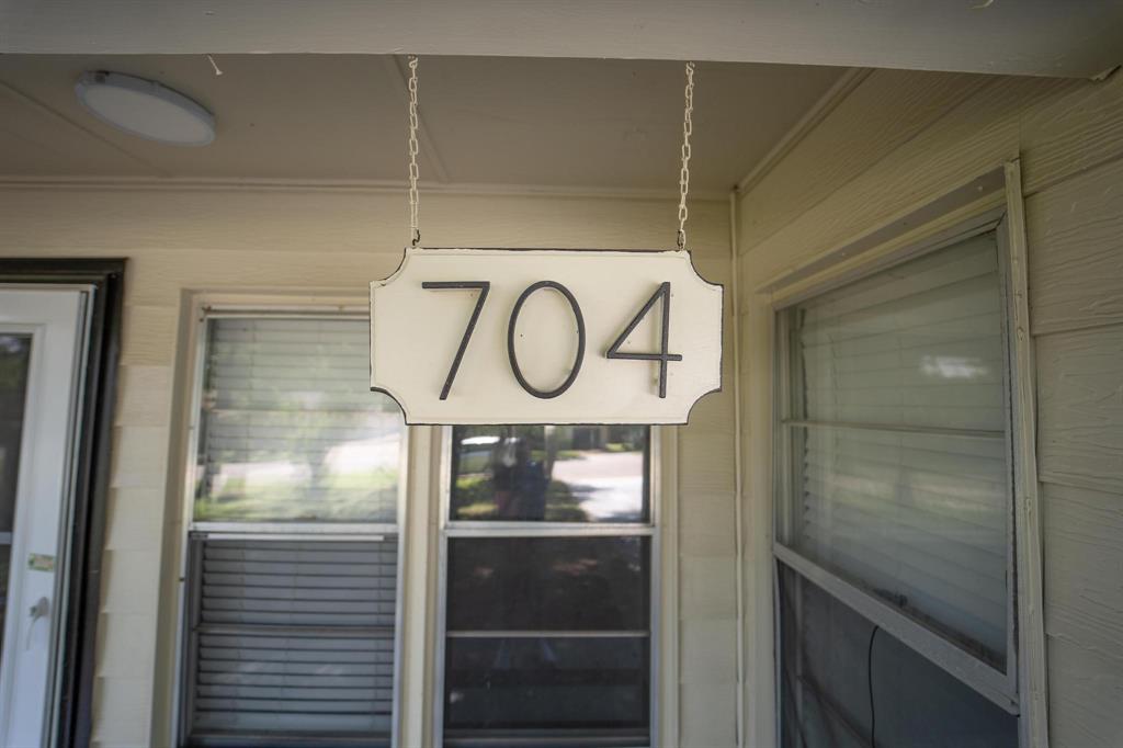 704 Vine Street