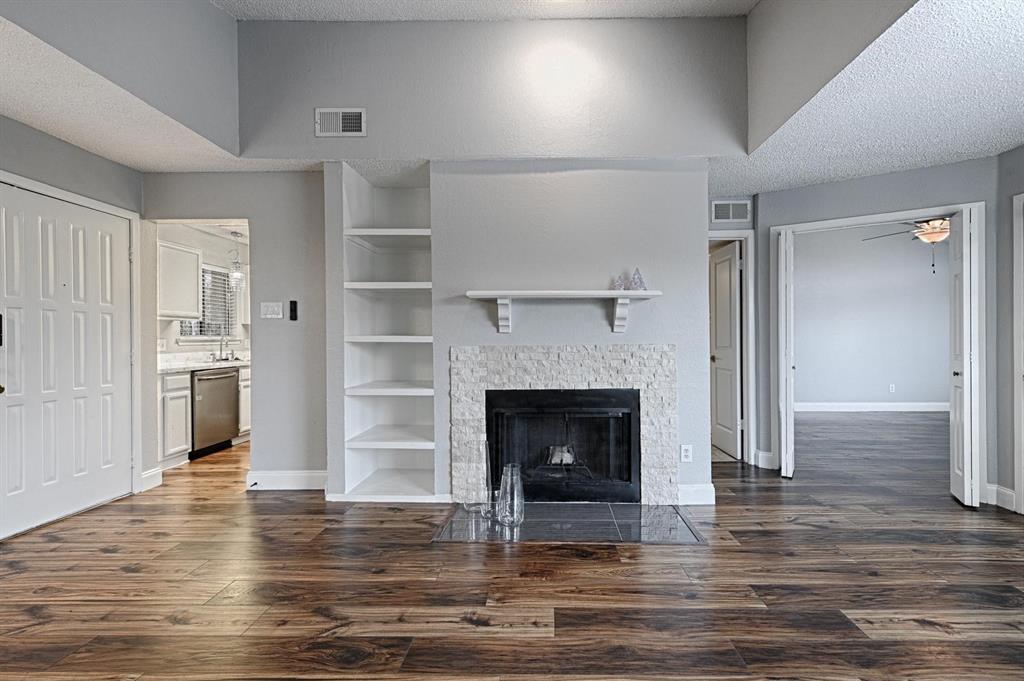 Casa Blanca Condo - Residential