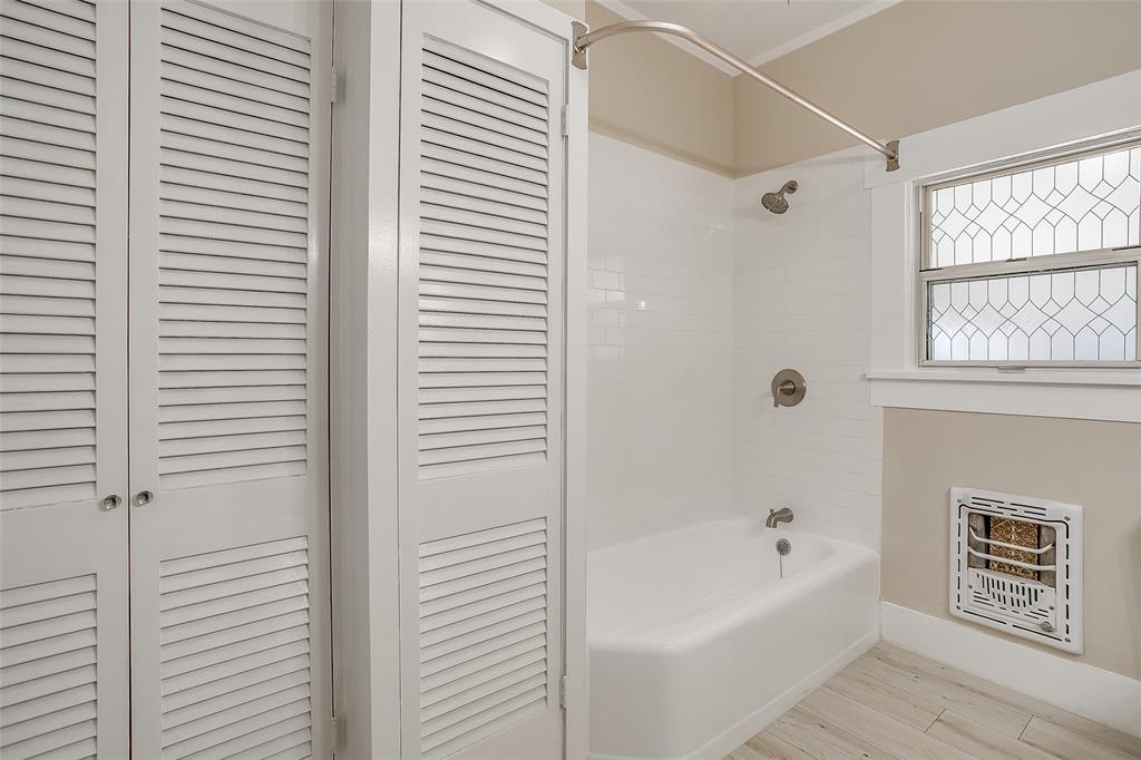 Original Cleburn - Residential