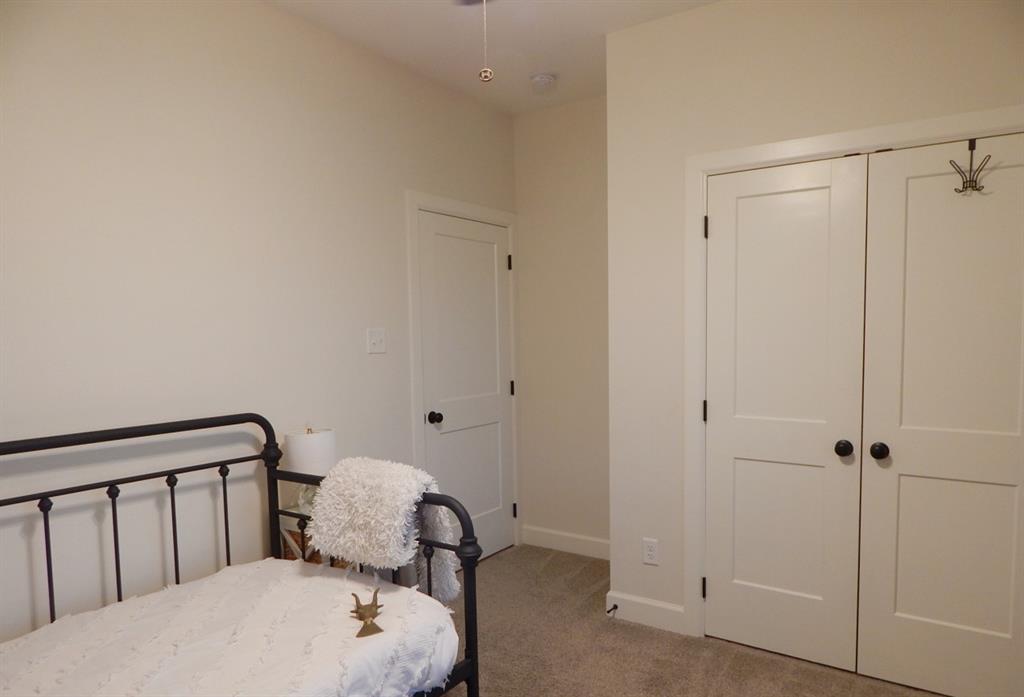 1309 Ridgeview Drive