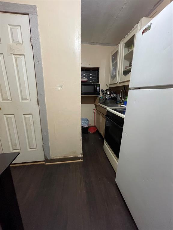 Miller & Stemmons - Residential Income