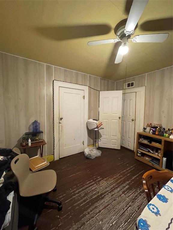 Miller & Stemmons - Residential Income