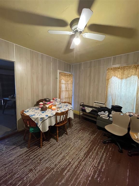 Miller & Stemmons - Residential Income