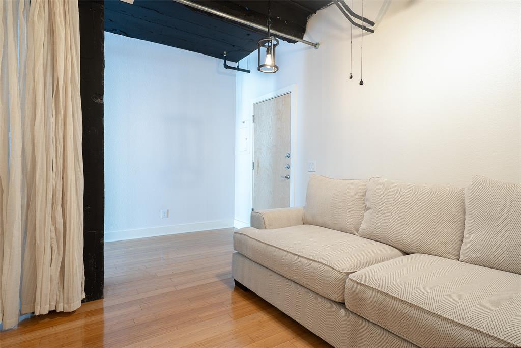 Houston Place Lofts Condo - Residential