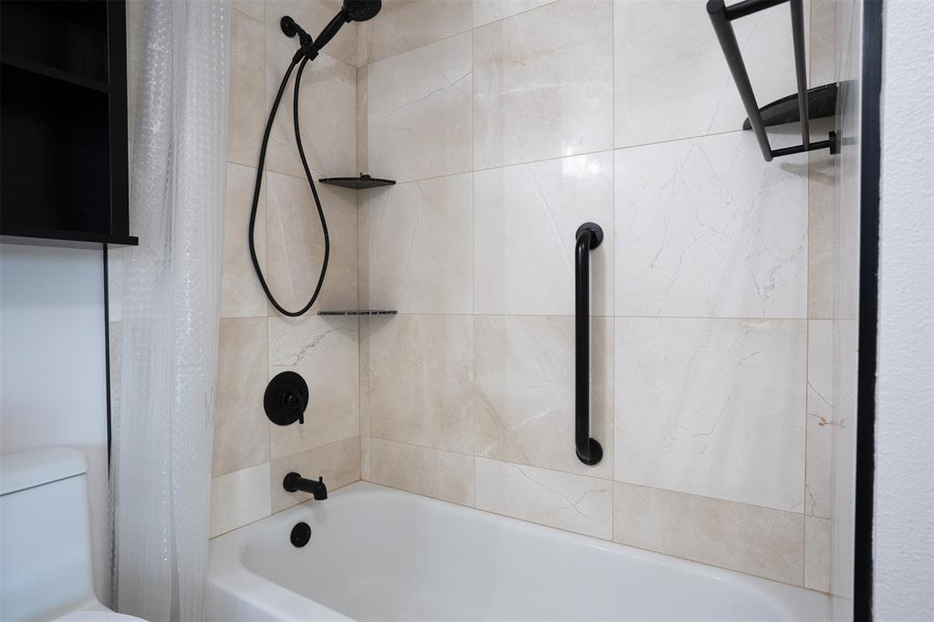 Houston Place Lofts Condo - Residential