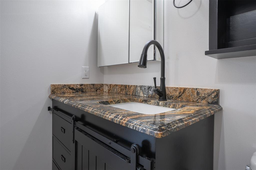 Houston Place Lofts Condo - Residential