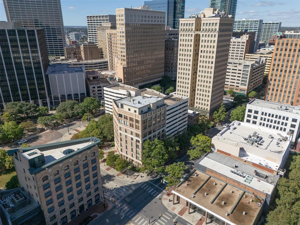 Houston Place Lofts Condo - Residential