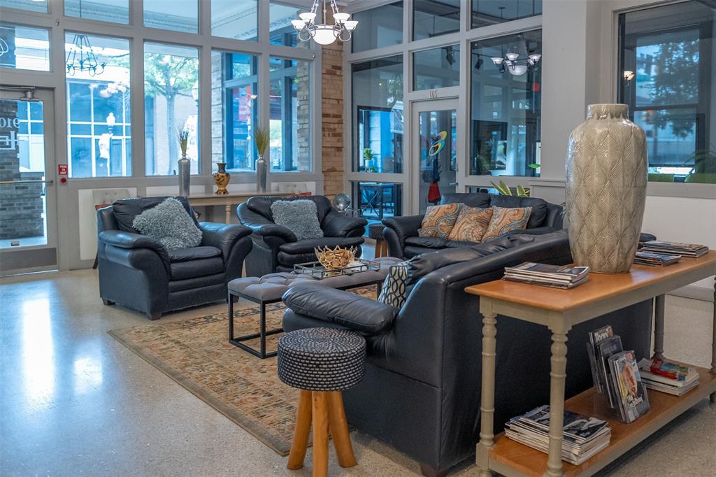 Houston Place Lofts Condo - Residential