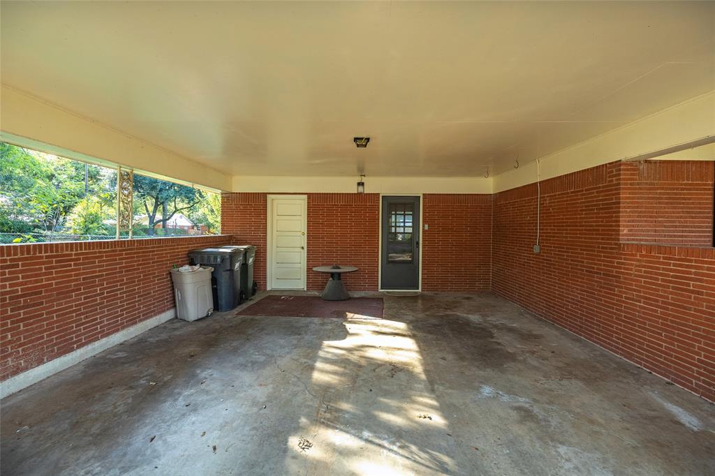 2910 College Circle