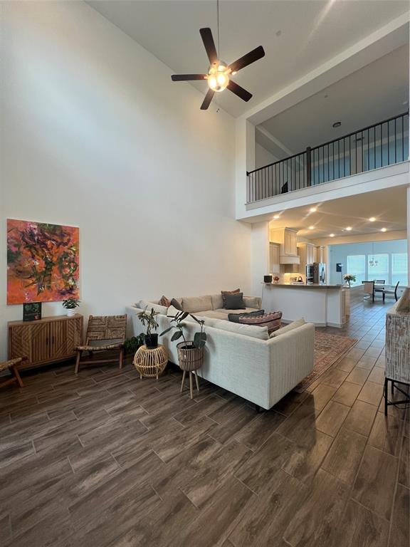 8878 Ice House Drive