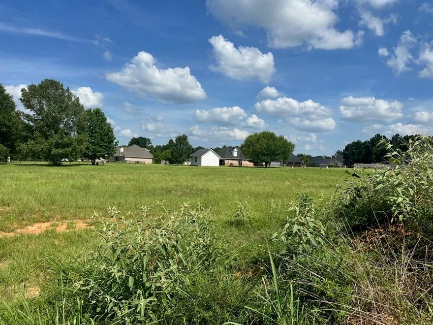 Build your dream home in the peaceful and sought-after neighborhood of Cherry Hill in Greenwood, Louisiana. This spacious lot offers ample room for your vision of a beautiful home. Remember Life is good in Greenwood. Contact us today to schedule your appointment and explore the several lots in person.