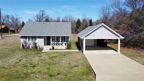 A home in Malakoff