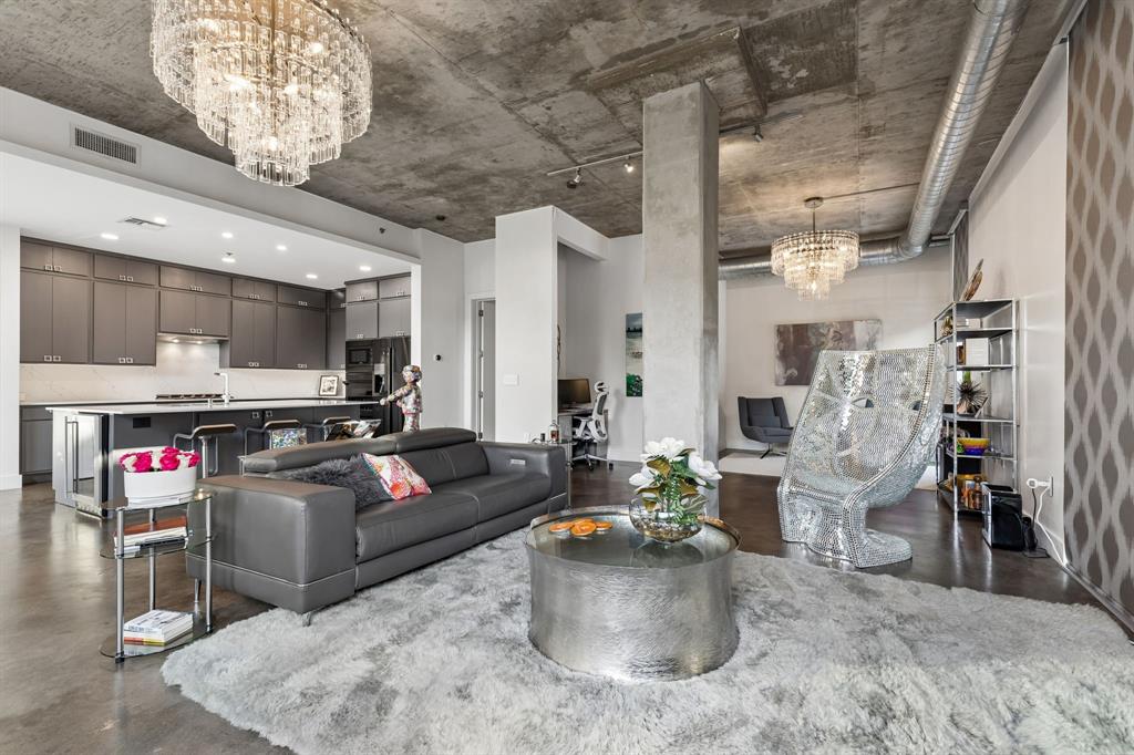 Thirty Thirty Bryan Condominium - Residential