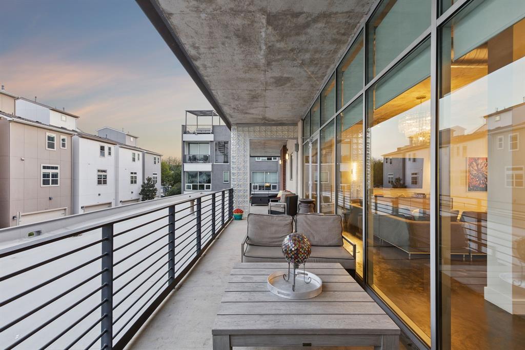 Thirty Thirty Bryan Condominium - Residential