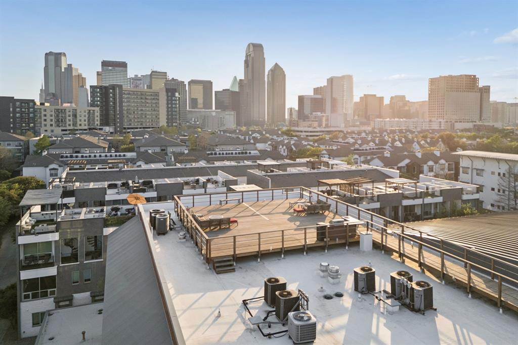 Thirty Thirty Bryan Condominium - Residential