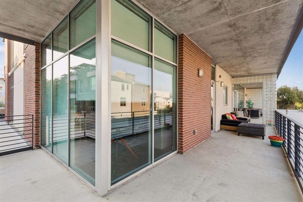 Thirty Thirty Bryan Condominium - Residential