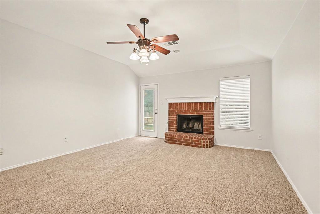 705 Fox Hunt Trail