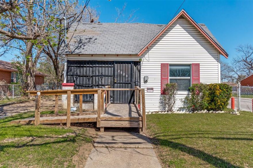 Opportunity awaits with this 1-bedroom, 1-bath, corner lot home full of potential. Whether you're an investor, builder, or buyer with a vision, this property offers a great starting point. With renovation, the existing layout could be reconfigured into a functional 2-bedroom home. For those looking to build new, the lot also presents an excellent opportunity for a tear-down and custom construction project. Located in an area experiencing growth and development, this property offers exciting possibilities for renovation, redevelopment, or resale.