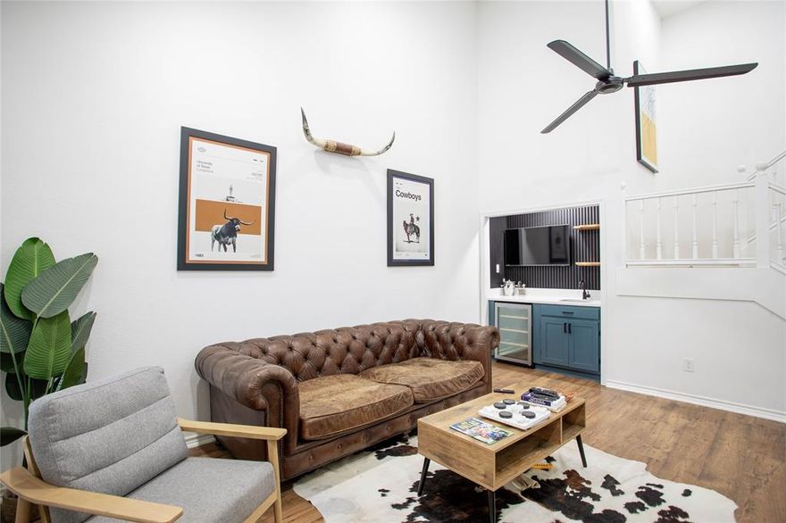 This is a beautiful newly remodeled townhome, on a peaceful cul-de-sac just north of Dallas. As you step inside, you're greeted by soaring ceilings and a modern design. The kitchen is remodeled with high-end appliances, quartz countertops that opens up to the dining and living room. 

The master suite is a private sanctuary, boasting a free standing tub, separate shower, and dual vanities, offering a perfect escape from the everyday. Upstairs is the 2 additional bedrooms that share a jack and jill bathroom. And an additional half bath just off the living room. Outside, you have a nice enclosed patio and small green space with turf and outdoor furniture.

This home is more than just a place to live; it's a statement of style and comfort. With its prime location near parks, top-rated schools, and major highways, it offers the perfect blend of suburban charm and city convenience. Don't miss the chance to own this extraordinary residence where every detail has been meticulously crafted for the ultimate living experience. Your dream home awaits!