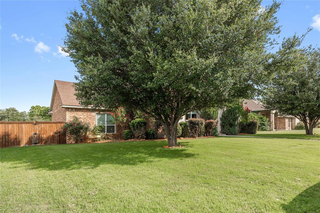 2704 Red Fox Trail