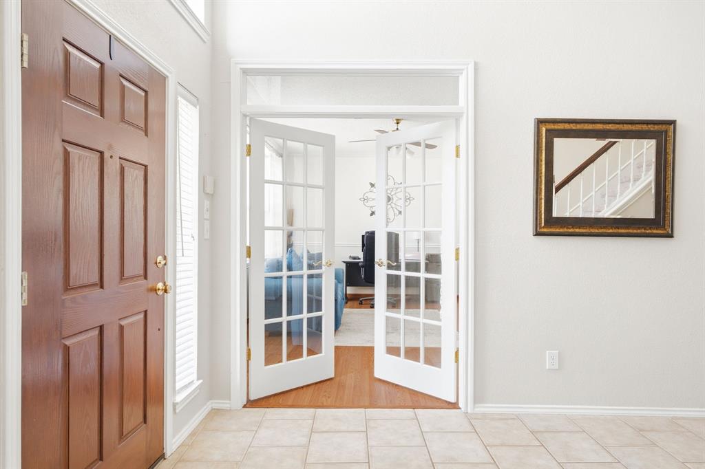 1518 Rustic Trail