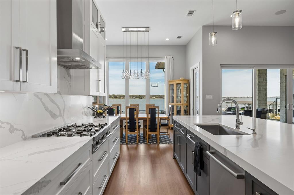 Resort On Eagle Mountain Lake - Residential