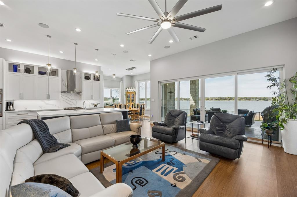 Resort On Eagle Mountain Lake - Residential