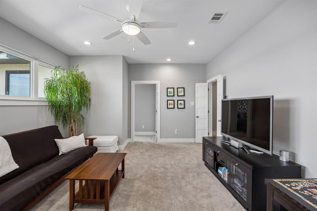 Resort On Eagle Mountain Lake - Residential