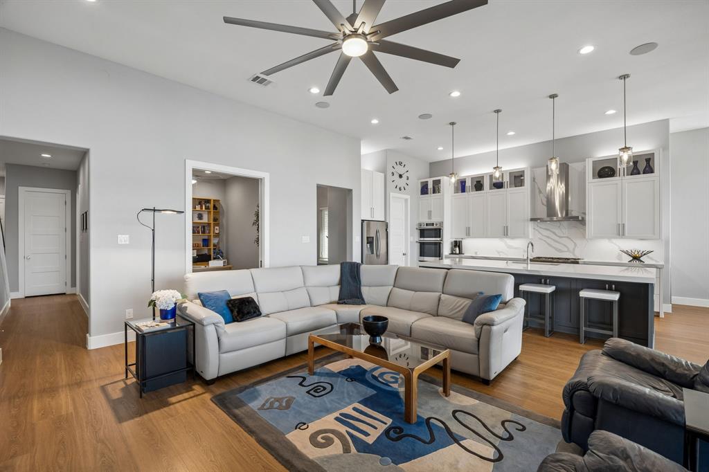 Resort On Eagle Mountain Lake - Residential