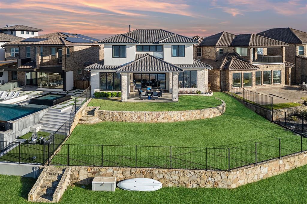 Resort On Eagle Mountain Lake - Residential