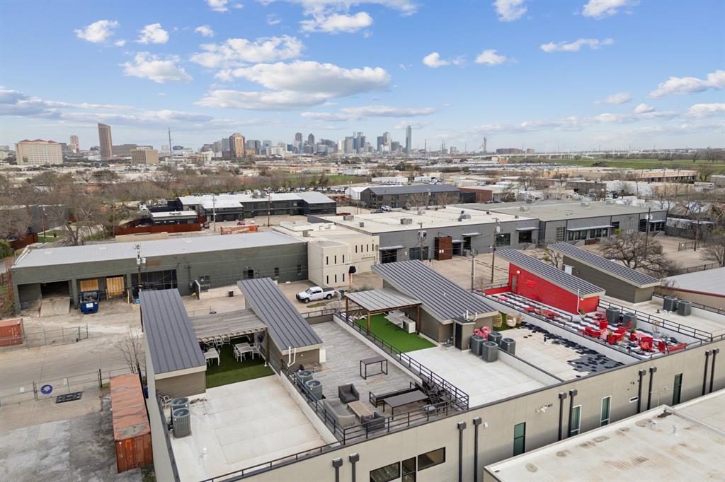 HAMPTON & INDUSTRIAL - Commercial Sale