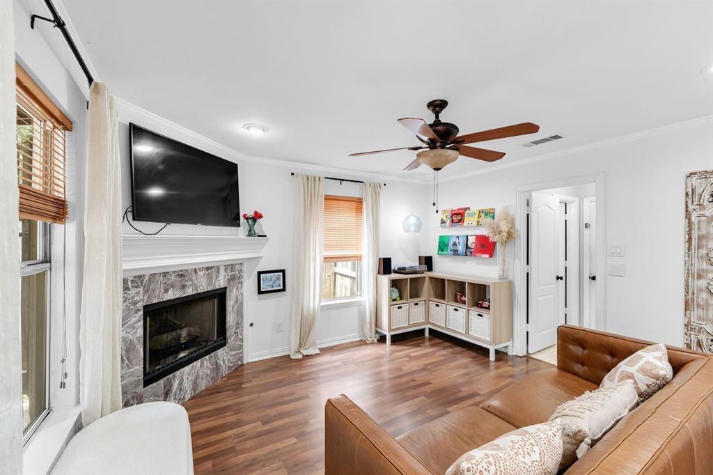 400 Harwood Circle
