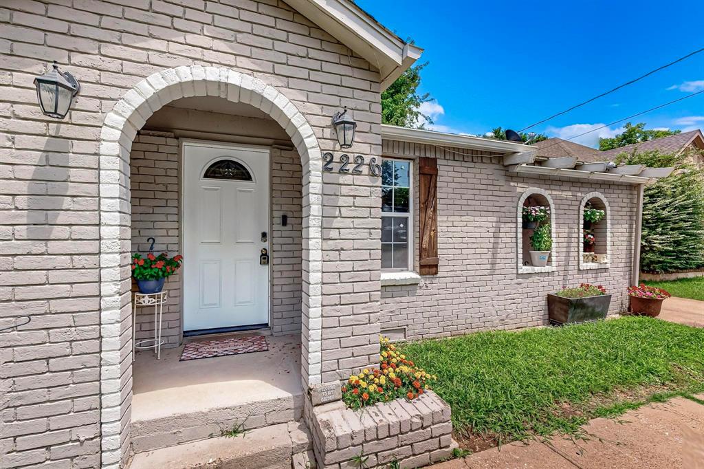 2226 Varsity Drive