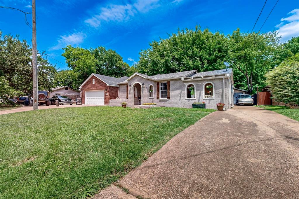 2226 Varsity Drive