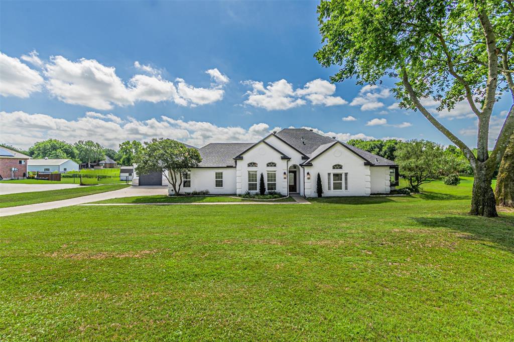 4038 Heritage Trail