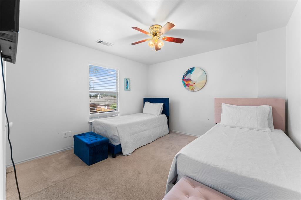 3203 Kingsbrook Drive
