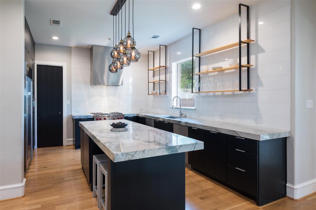 Biglot - Residential