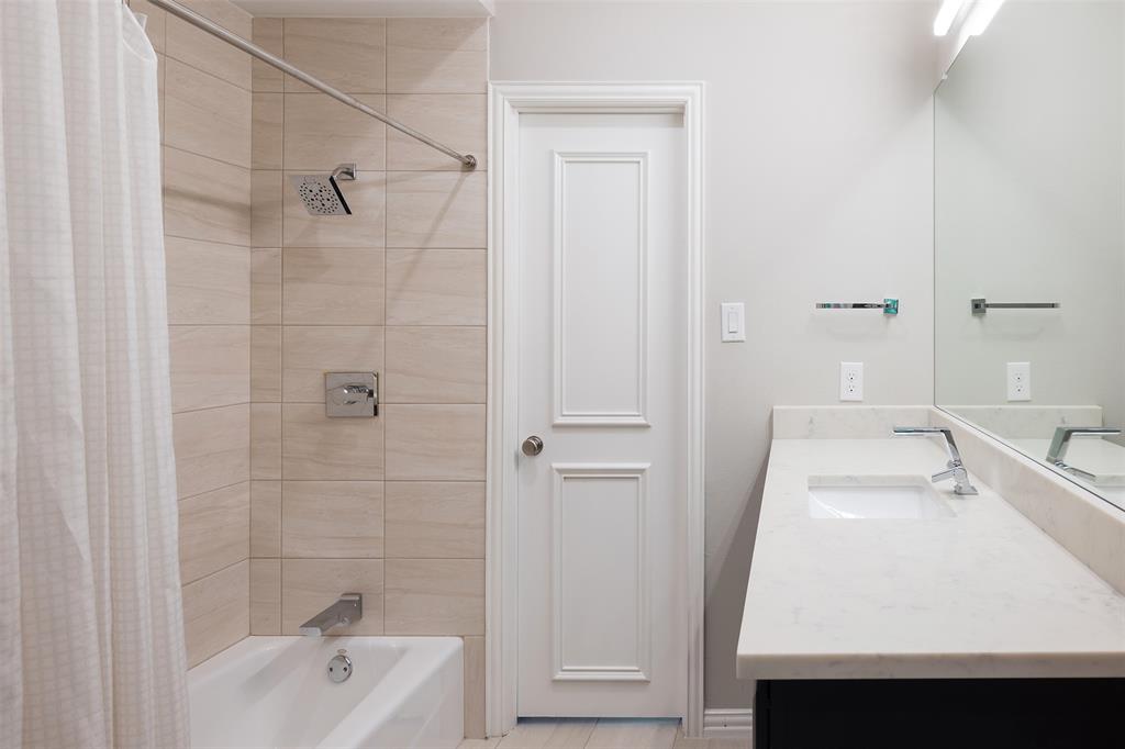 Biglot - Residential