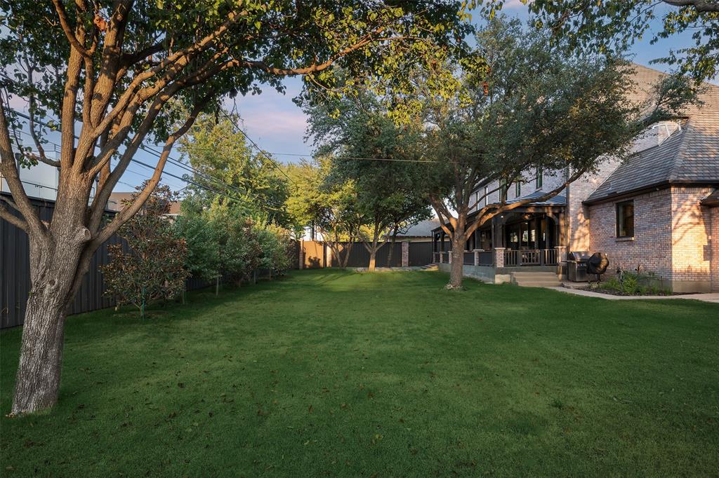 Biglot - Residential