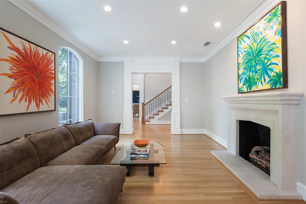 Biglot - Residential