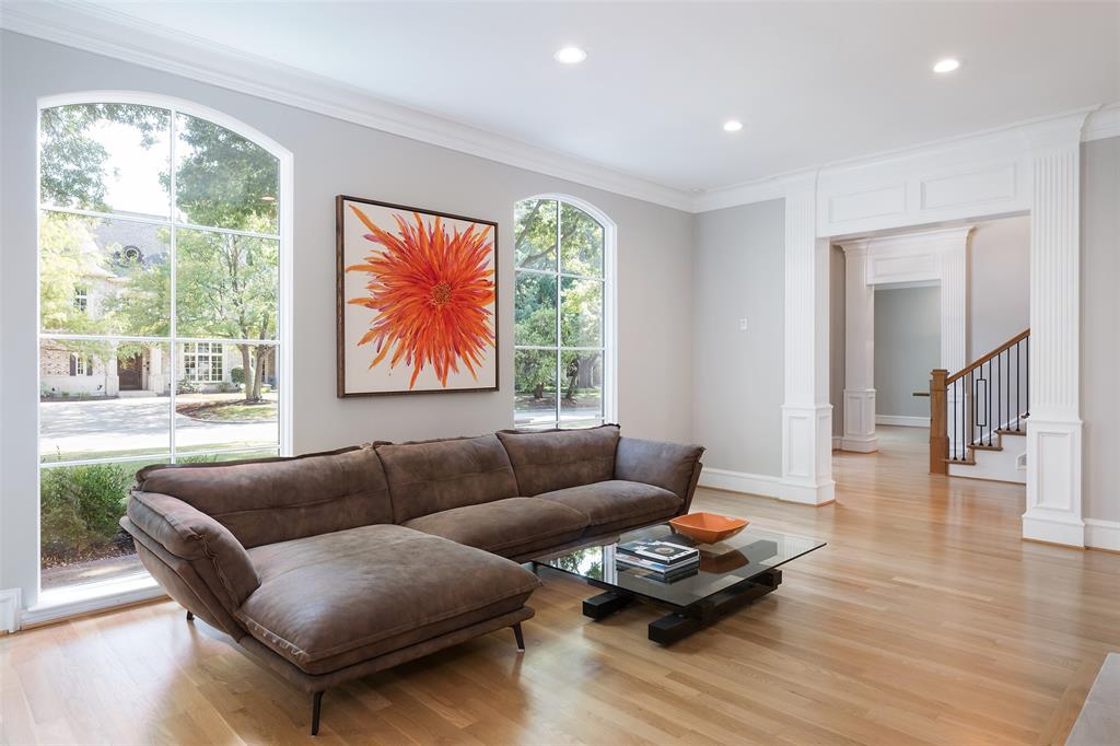 Biglot - Residential