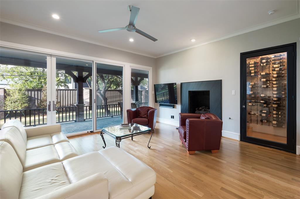 Biglot - Residential