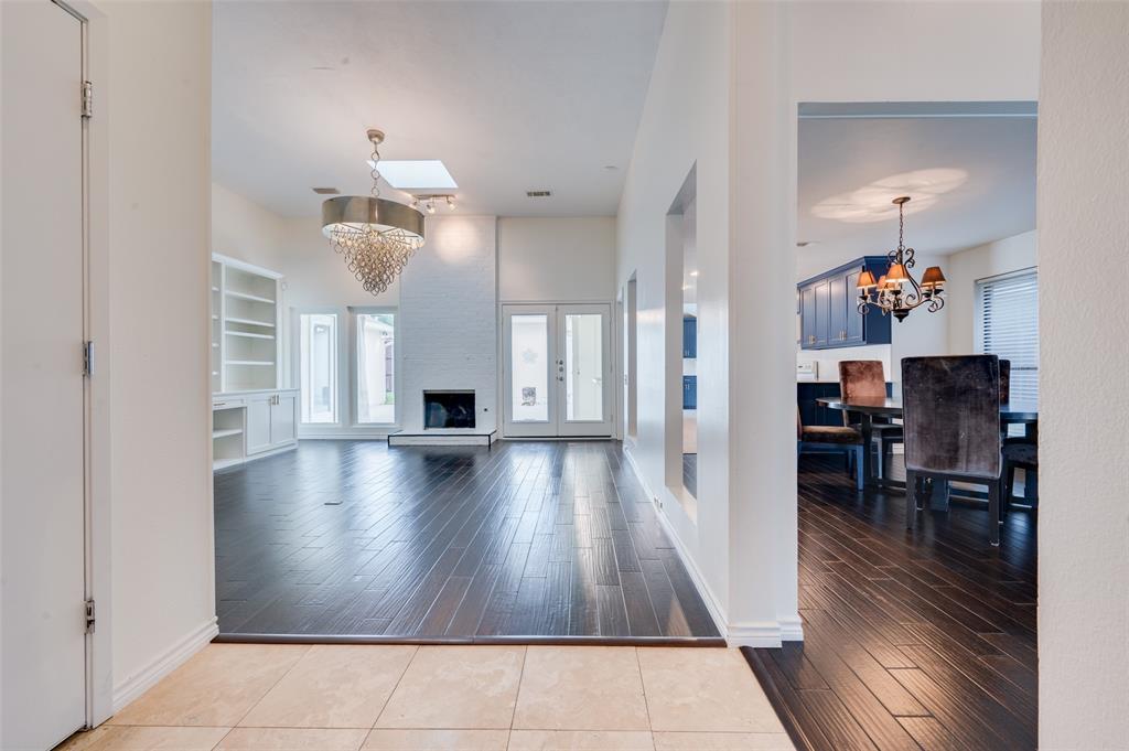 1600 Railhead Place