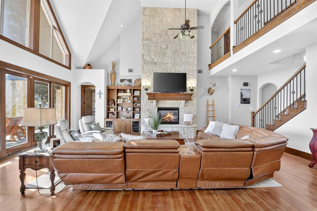 Gaines Bend - Residential