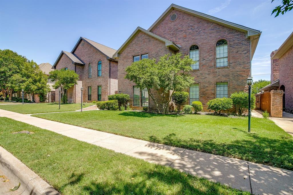 1301 Belle Place